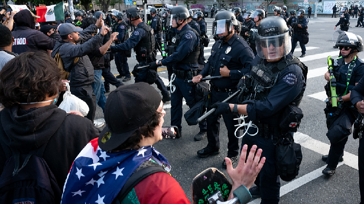 Live: Protesters clash with National Guard in LA