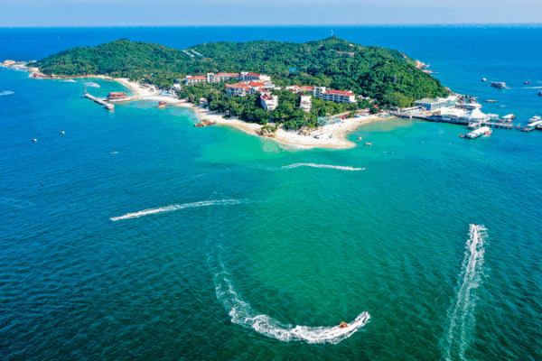 Explore the Amazing Underwater World of Wuzhizhou Island’s Marine Ranch! ๐๐ Live: Views of the Marine Ranch in Sanya Wuzhizhou Island Tourist Area