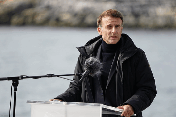 French President Macron Visits Greenland and Says “Greenland Can’t Be Bought!” Macron visits Greenland, criticizes U.S. takeover threats