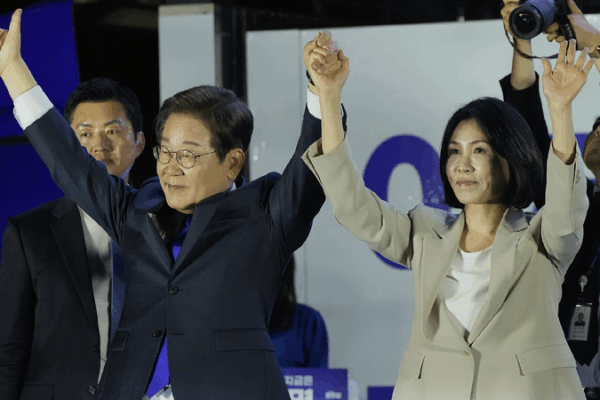 A New Leader in South Korea: Big Changes Ahead! 🎉 New president elected in ROK: Time for a shift in diplomatic strategy