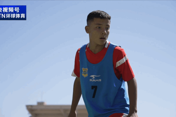 14-Year-Old Footballer from Xinjiang Chases His Dream! ⚽⭐ Passion for sport drives Xinjiang teenager to chase his football dream video poster