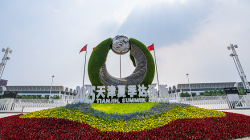 China Wants to Share and Grow: Premier Li Qiang’s Big Plan π Premier Li Qiang says China striving to become consumption powerhouse