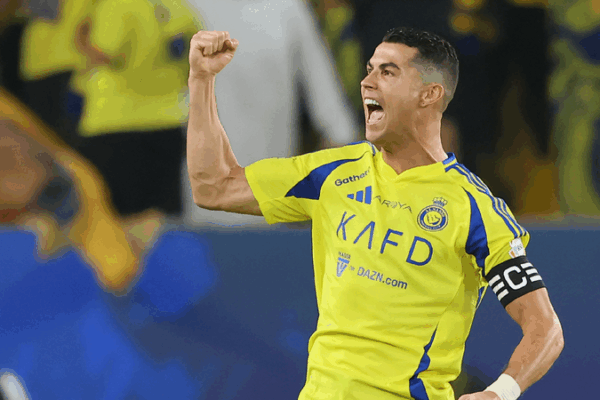 Cristiano Ronaldo Signs New Deal to Play Until 40! ⚽️ Ronaldo declares "Al Nassr forever" after signing two-year extension