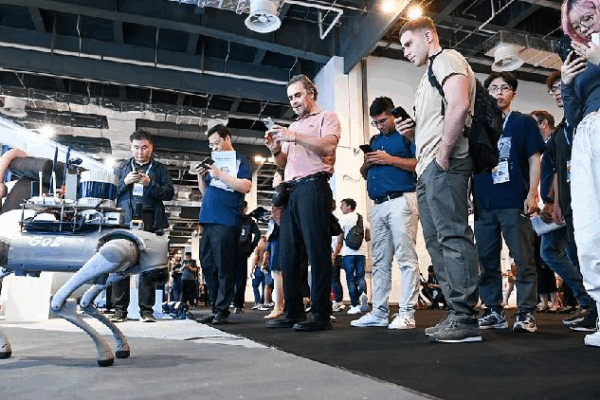 Shanghai’s Big Tech Fair Highlights AI and Cool Innovations! π Shanghai tech fair kicks off with focus on AI and innovation