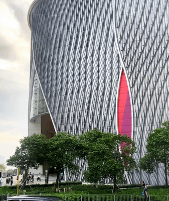 Discover Hong Kong’s Xiqu Center: A Palace of Chinese Opera The Xiqu Center: A palace of traditional Chinese opera in Hong Kong video poster