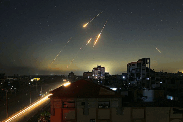 Understanding the Rising Tensions Between Iran and Israel ๐ฎ๐ท๐ฎ๐ฑ Two Iranian deputy military commanders killed in Israeli attacks