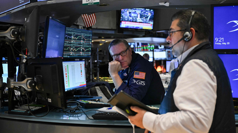 US_stocks_dip_as_investors_weigh_inflation_China-US_trade_talks - My Global News: Young Voices U.S. stocks dip as investors weigh inflation, China-U.S. trade talks