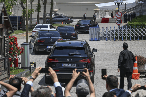 Ukraine and Russia Talk Peace in Istanbul! ποΈ Ukraine, Russia resume peace talks in Istanbul