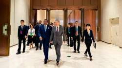 China and African Countries Team Up for a Brighter Future! ππ€ Wang Yi meets African counterparts at FOCAC follow-up meeting