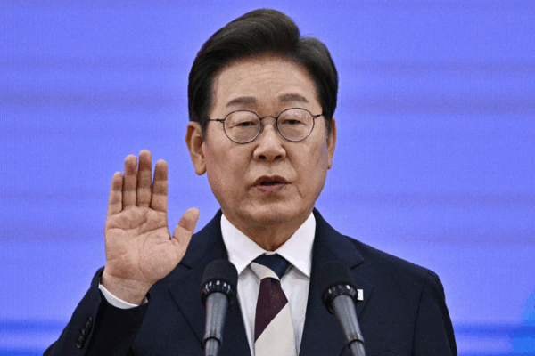 President Xi Congratulates Yoon Suk-yeol, South Korea’s New President! 🎉 Xi congratulates Lee Jae-myung on election as president of South Korea