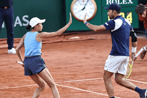 Zhang Shuai and Arevalo Reach French Open Mixed Doubles Semifinals! ๐พ Zhang Shuai reaches French Open mixed doubles semifinals with Arevalo