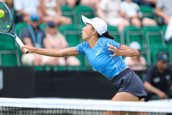China’s Zhang Shuai Shines in Wimbledon Qualifiers 🎾 Zhang beats Osuigwe to advance in Wimbledon women's singles qualifying