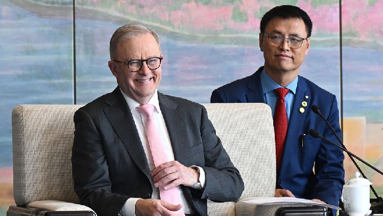 Australian Prime Minister Visits China to Boost Friendship and Trade! π Albanese's China visit to focus on stronger economic ties, cooperation