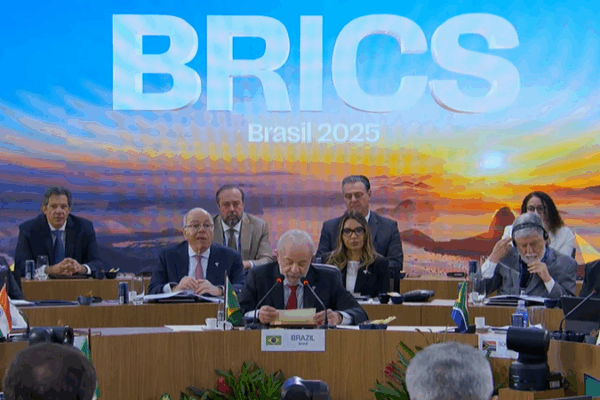 BRICS Leaders Meet to Strengthen Global Teamwork! BRICS in Brazil focuses on multilateralism video poster