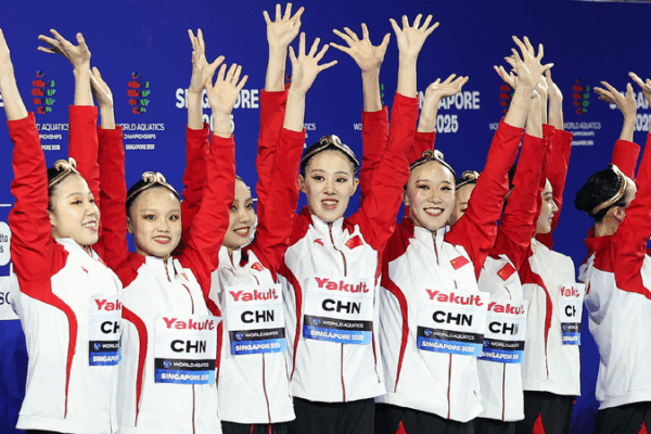 China’s Artistic Swimmers Win Gold with Wukong-Themed Routine! China claim team technical gold at World Aquatics Championships