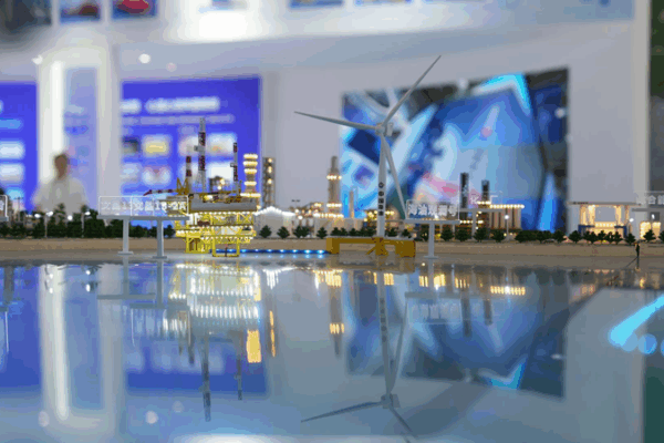 China’s Clean Energy Shines at Supply Chain Expo πβ‘οΈ China's answer to global clean energy at the supply chain expo