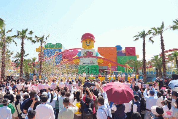 China’s First Legoland Opens in Shanghai: A World of Lego Adventure Awaits! China's first Legoland resort officially opens in Shanghai