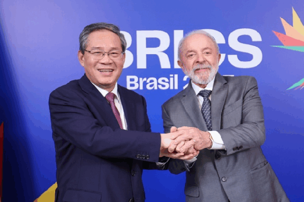 China and Brazil Team Up: Leaders Meet Before BRICS Summit π€ Chinese premier meets Brazilian president ahead of 17th BRICS Summit