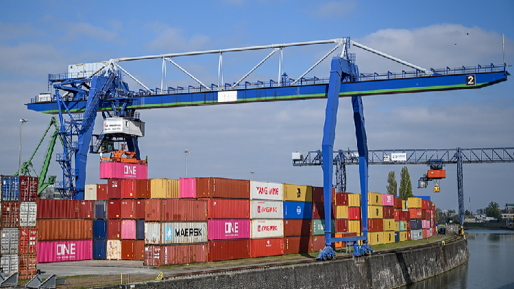 EU_backs_potential_counter-tariffs_on_93_billion_euros_of_US_goods - My Global News: Young Voices EU backs potential counter-tariffs on 93 billion euros of U.S. goods