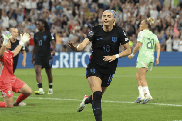 England Beats Italy in Extra Time to Reach Women’s Euro 2025 Final! π England break Italy's heart in extra time to make final at Euro 2025