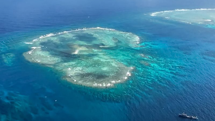 Experts Meet to Talk About the South China Sea π Experts discuss governance of South China Sea at Dalian conference