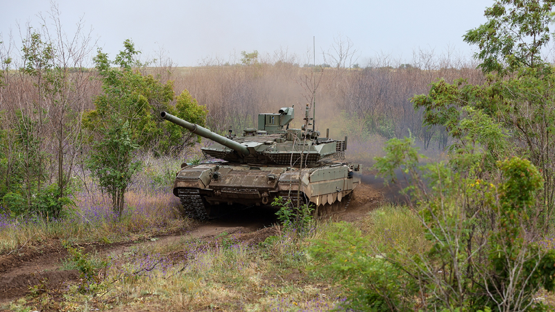 Highlights: First phone call between Putin and Macron since 2022