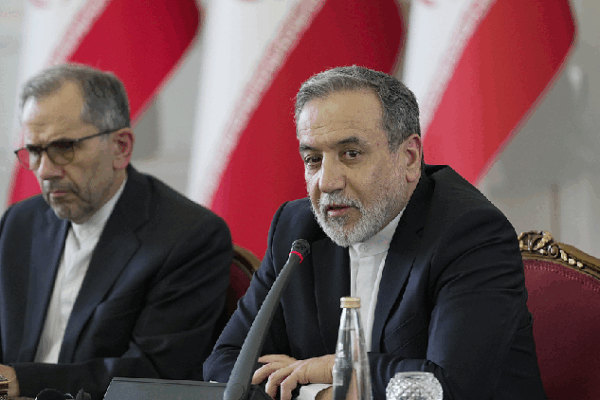 Iran to Discuss Nuclear Program with UK, France, and Germany! Iran to hold nuclear talks with UK, France and Germany on Friday
