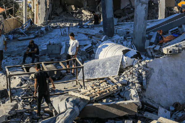 New Hope for Peace: Israel Offers to Pull Back in Gaza Talks Israel makes new withdrawal offer amid Gaza ceasefire talks