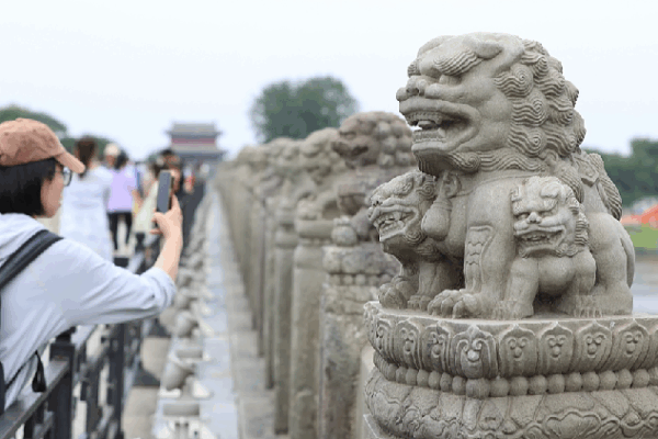 Marco Polo Bridge: A Journey Through Time 🌉 Marco Polo Bridge: Where history echoes, rejuvenation blooms