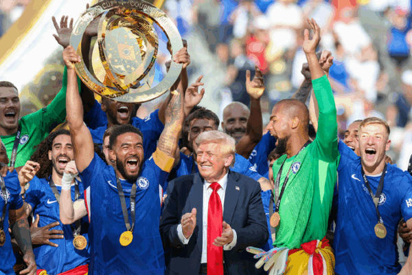Hero Cole Palmer Fires Chelsea to Club World Cup Glory! π Palmer double fires Chelsea past PSG to Club World Cup glory