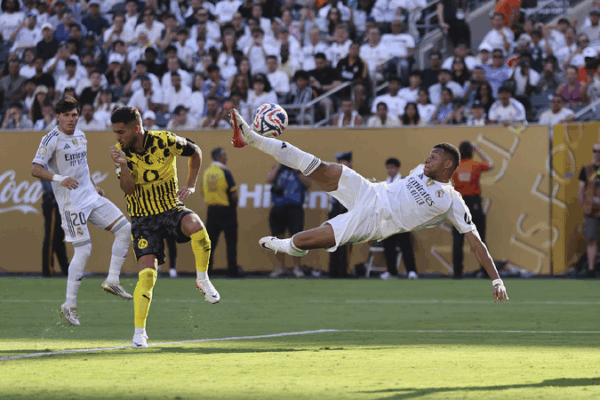 Soccer Thrills: Real Madrid and PSG Win Exciting Matches at FIFA Club World Cup! ⚽🏆 Real Madrid edge Dortmund 3-2 in quarterfinals at Club World Cup