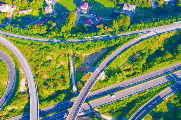 New Roads Bring Excitement to Anhui’s Countryside! ๐๐พ Roads weave new future for rural revitalization in Anhui