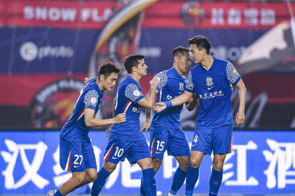 Shanghai Shenhua Tops the League After Exciting Win Against Changchun Yatai! Shenhua keep CSL title race close after defeating Yatai on road