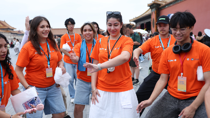 Young Voices Unite: US and Chinese Choirs Sing for Peace! πΆ Singing for peace: How youth choirs rekindle China-US understanding