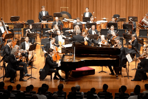 St. Petersburg Philharmonic Wows China with Rachmaninoff’s Music 🎶 St. Petersburg Philharmonic bridges past and present with Rachmaninoff video poster