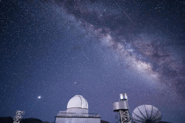 New Telescope on World’s Roof Hunts for Universe’s Oldest Ripples Telescope on world's roof starts hunt for Big Bang's oldest ripples