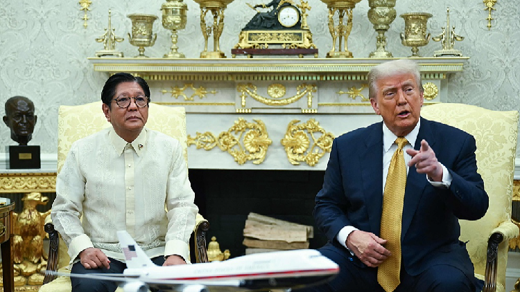 Trump_announces_trade_deal_after_meeting_Philippine_president - My Global News: Young Voices Trump announces trade deal after meeting Philippine president