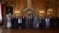 China and France Want to Be Even Better Friends! π Wang Yi calls on China, France to deepen people-to-people exchanges