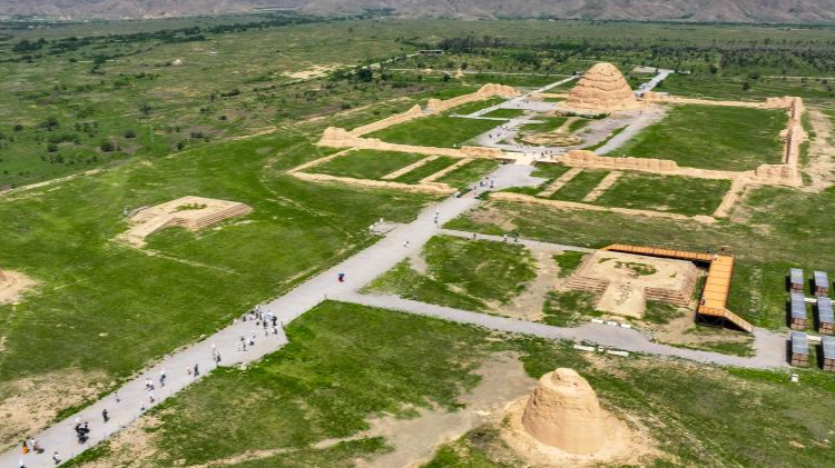 Discover the Amazing Xixia Tombs: China’s Newest World Heritage Site! π Xixia Imperial Tombs show China's cultural diversity and inclusivity