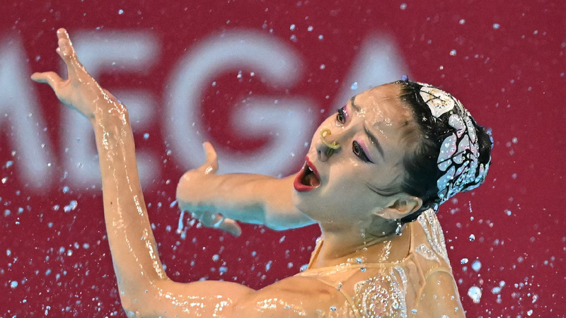 19-Year-Old Xu Huiyan Shines with Gold at World Aquatics Championships! π Xu wins women's solo technical gold at World Aquatics Championships