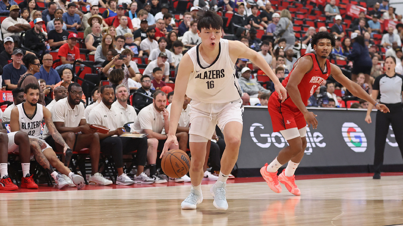 Yang Hansen to skip FIBA Asia Cup, focus on development in Portland
