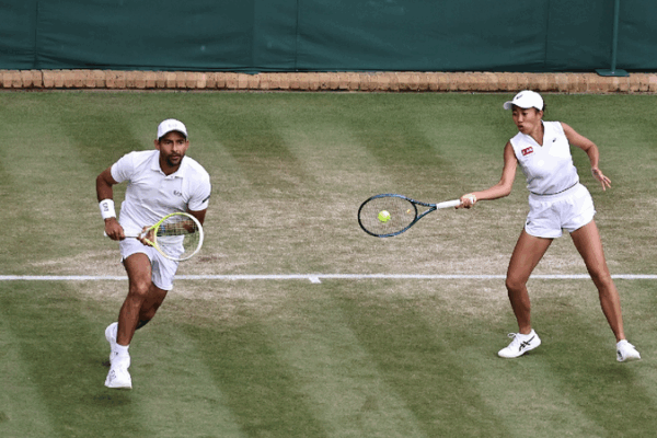 Zhang Shuai advances in Wimbledon mixed doubles, exits women's doubles