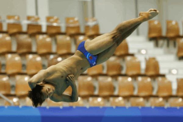 Zhang Wenao Splashes to Gold at World University Games! 🥇 Zhang Wenao wins men's 1m springboard gold at World University Games