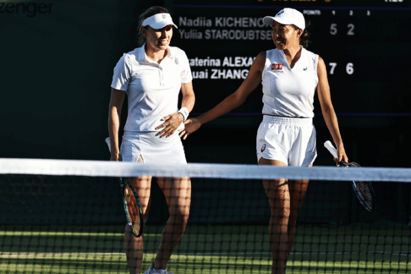 Zhang & Alexandrova advance to last 32, Wang & Zheng eliminated